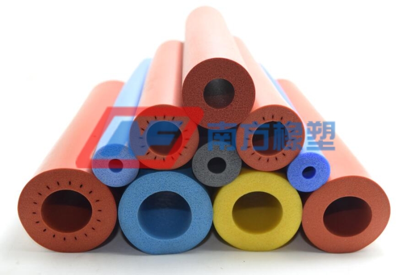 南方橡塑硅膠發(fā)泡管skr，引領橡塑制品專屬定制時代！