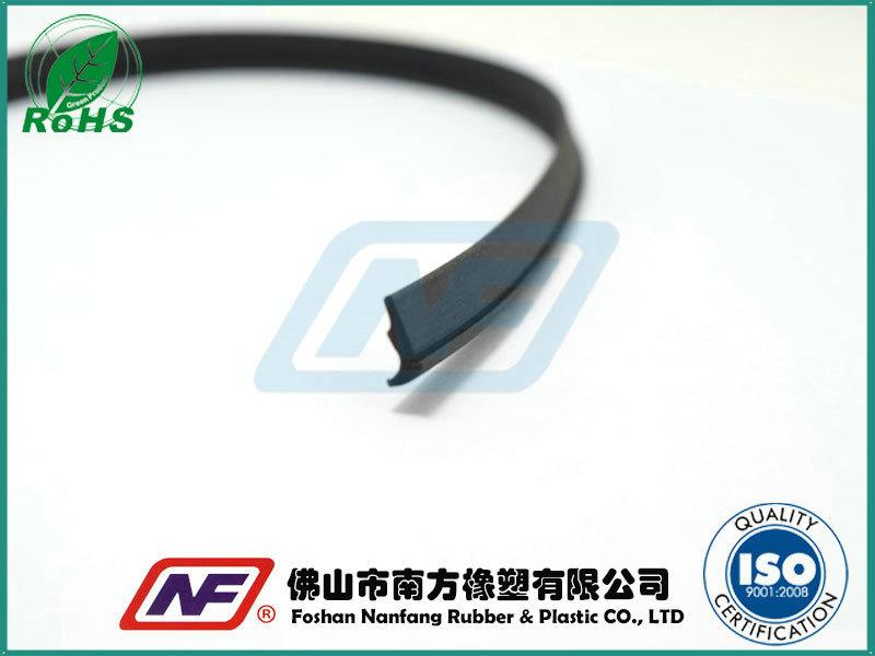 為什么要對(duì)硅膠發(fā)泡條進(jìn)行保養(yǎng)？